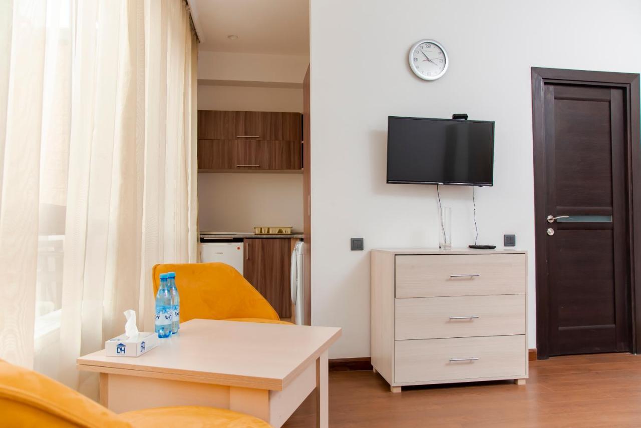 D&H Group Apartman Jereván Kültér fotó