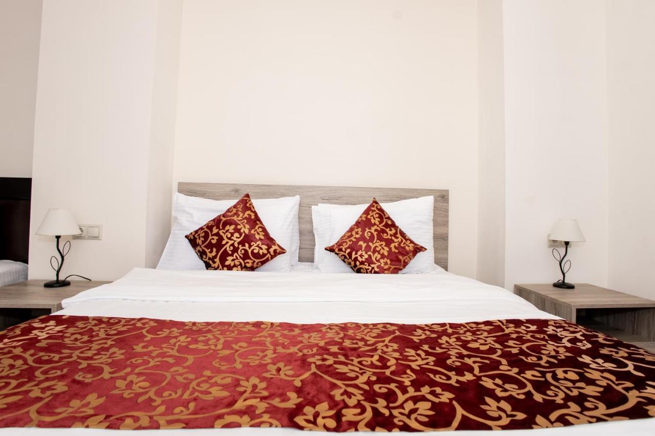 D&H Group Apartman Jereván Kültér fotó
